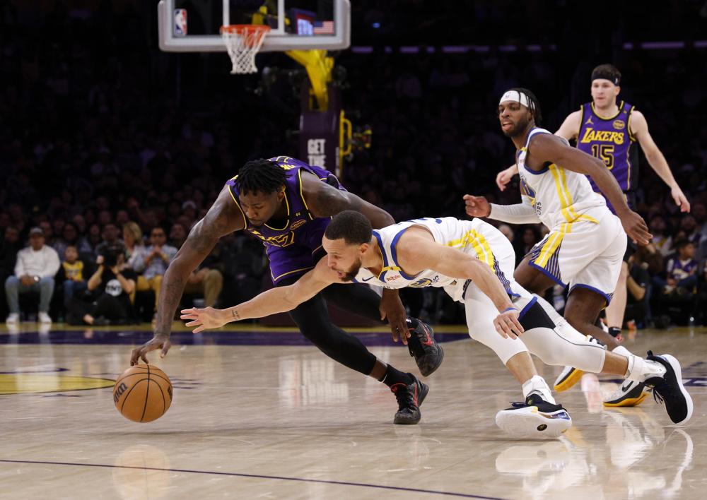 展现出了令 展现出了令