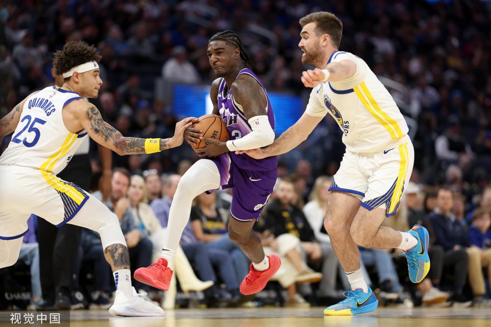 戏中心的 戏中心的